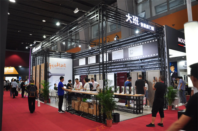 展覽環(huán)境，cr網絡